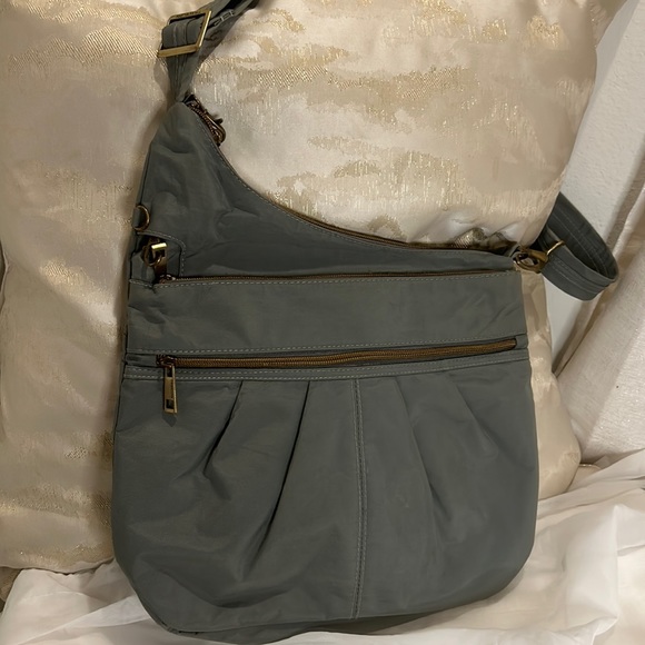Travelon Bags Travelon Antitheft Signature 3 Compartment Crossbody